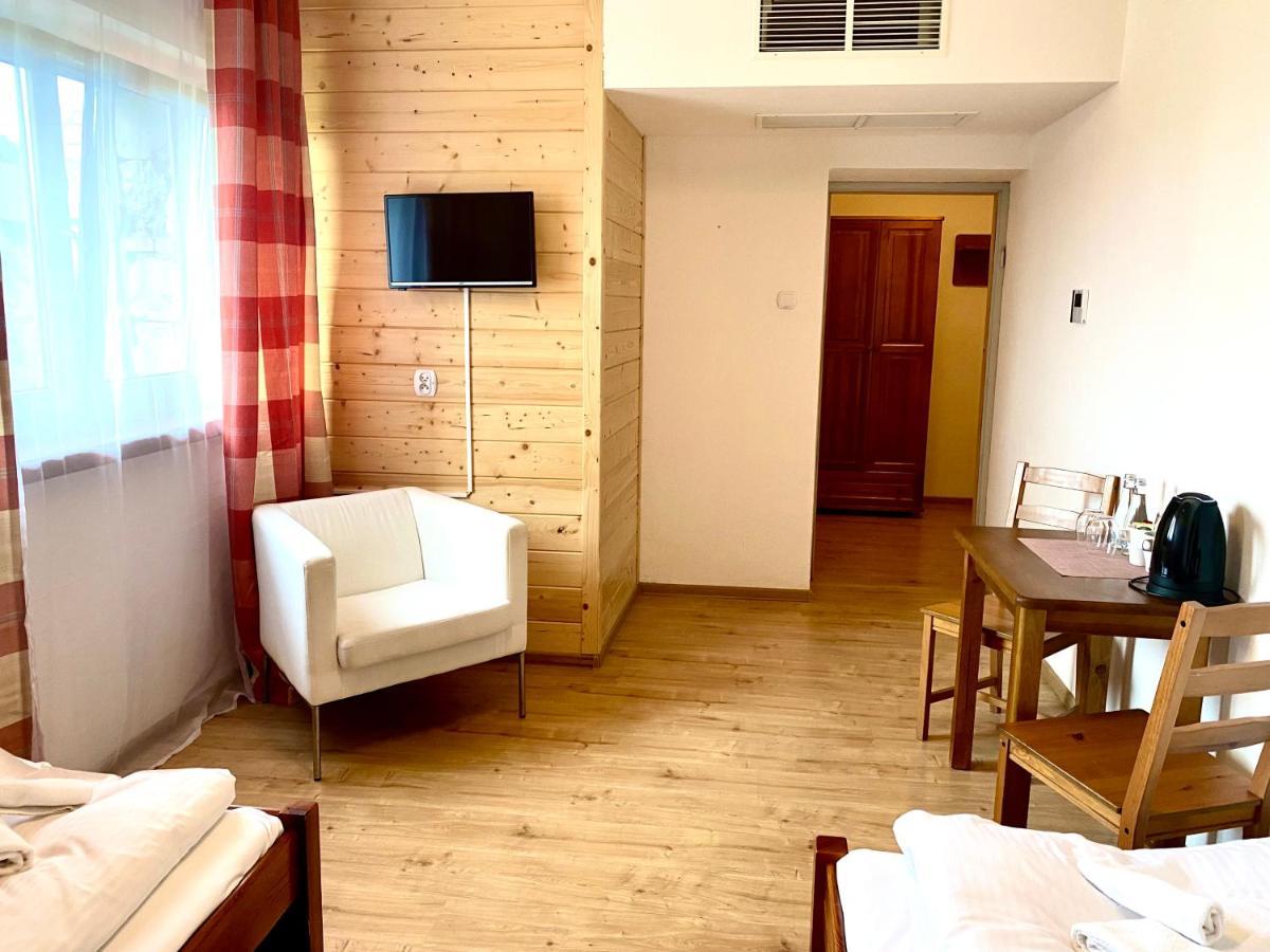 Bukova Lodge 布库维纳塔然斯卡 外观 照片