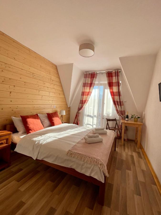 Bukova Lodge 布库维纳塔然斯卡 外观 照片